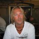 Seeking Adventure and Connection 🌈