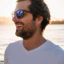 Handsome, tall and tanned guy wants to meet shy woman in Illinois
